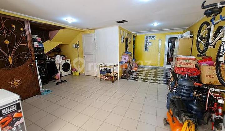Rumah Pik 1 harga Bagus, ukuran 7x20, 3,5 lantai, Rumah Bagus dan Terawat 2