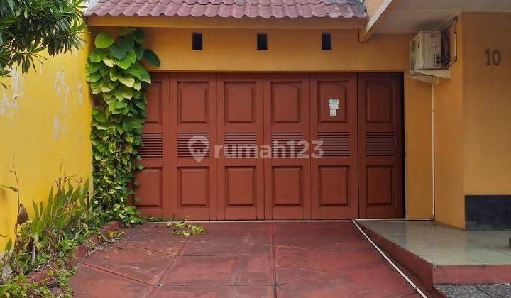 Rumah Lama Siap Huni Area Pasar Minggu 1