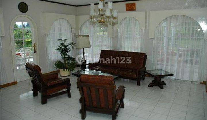 VIlla Cantik, Luas dan Asri (Posisi di Hoek Jalan) di Coolibah, Puncak, Bogor 2