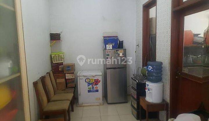 Rumah second yang menarik dan strategis di pejaten barat 2