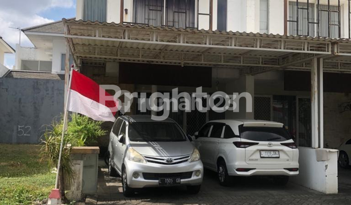 RUMAH MINIMALIS 2 LANTAI ROYAL RESIDENCE WIYUNG SURABAYA