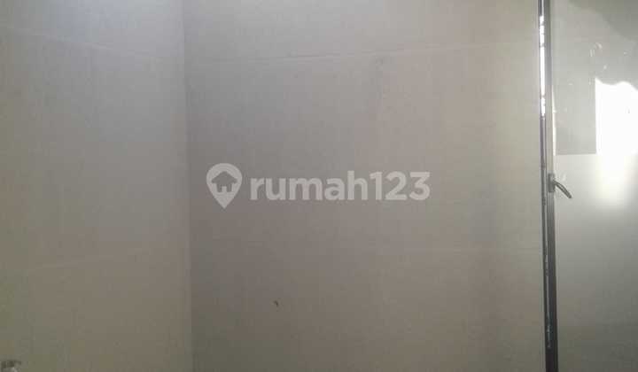 Rumah 2 Lantai, Northwest Lake, Citraland 2