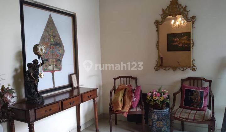 Rumah Asri Di Kebayoran Baru Strategis AT11480 1