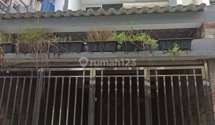 Rumah Bangunan Mewah Di Tebet, Jakarta Selatan 1