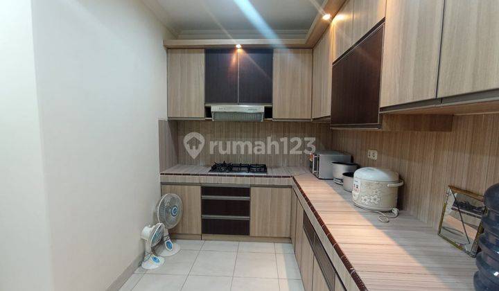 rumah hunian bagus dan rapih di Taman Rolling Hills JL. eden Lippo karawaci Tangerang 2