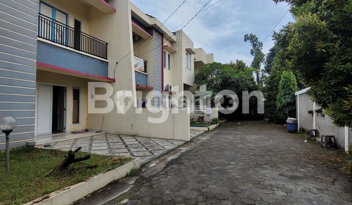 RUMAH MEWAH  MURAH DEKAT STASIUN DEPOK DI DALAM CLUSTER 2