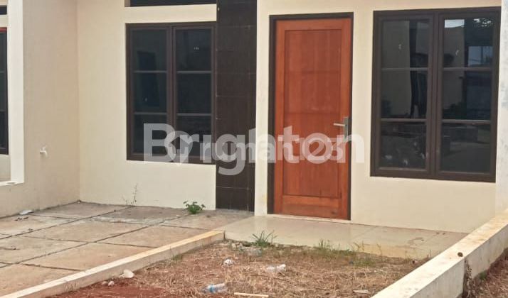 Ready-to-Occupy House in Sawangan Parung, Flood-Free Ready-to-Occupy House in Sawangan Parung, Flood-Free