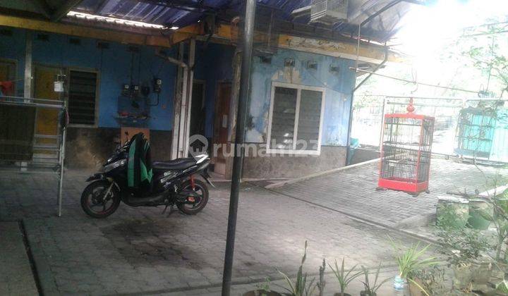 RUMAH JALAN AHMAD YANI LEBAR 25X20 METER DENGAN 8 KAMAR TIDUR DEKAT ROYAL PLAZA 1