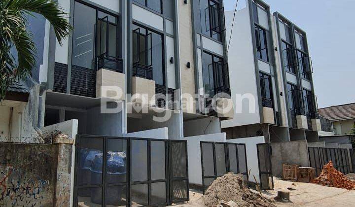 RUMAH BARU ARATA 3 LANTAI KEDOYA SELATAN, KEBON JERUK, JAKARTA BARAT 2