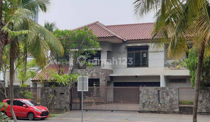 Rumah Bagus, Asri dan Furnished lokasi strategis di Bintaro Sektor 7 1