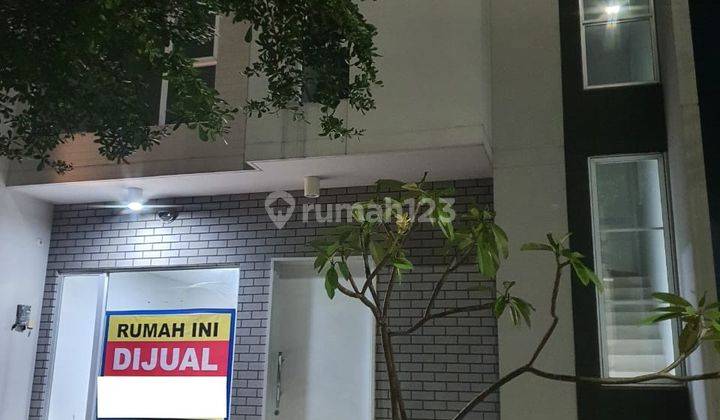 Rumah Bagus 2 Lantai Siap Huni Hook Di Cluster Savasa Deltamas 1