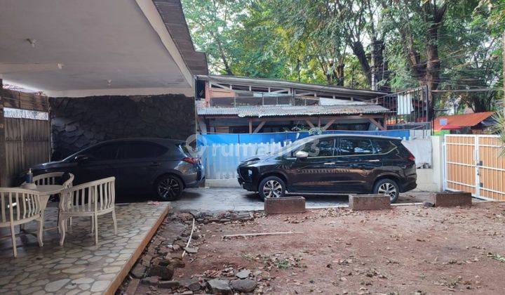 Rumah Pinggir Jalan Daerah Bendungan Hilir Jakarta Pusat 2