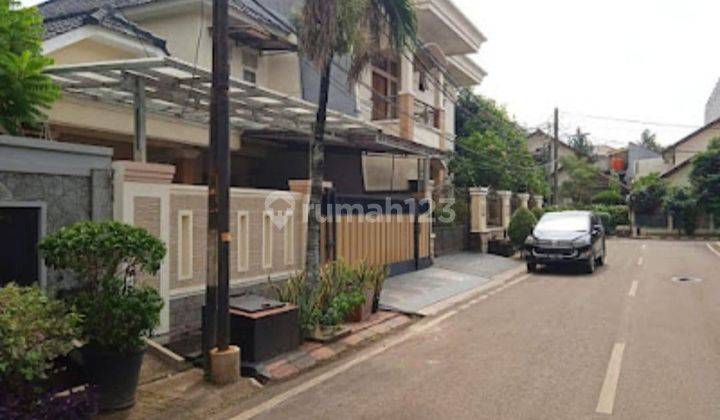 Rumah Di Dalam Lingkungan Komplek Duren Sawit 2