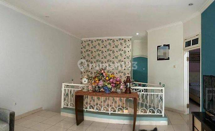  Rumah Hook Furnished Bagus Di BCC Hadap Barat  2