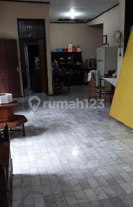 Rumah Lama Cocok untuk Rumah Kost 2