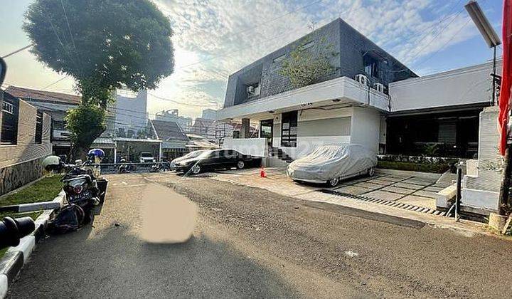 Rumah di Dalam Komplek Taman Jepang Tebet Dalam 1