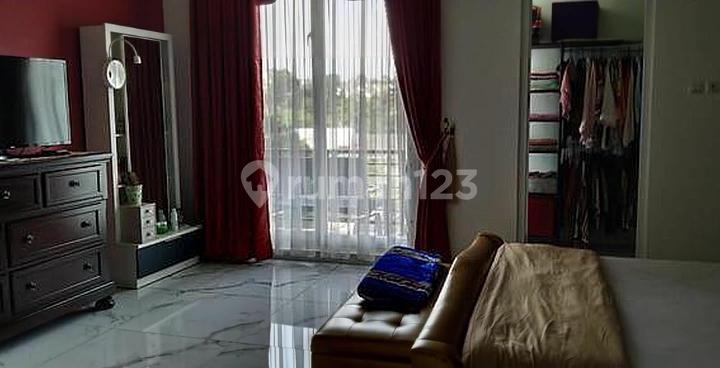 House with swimming pool fully furnished in Monte Carlo Pakuan. 2
