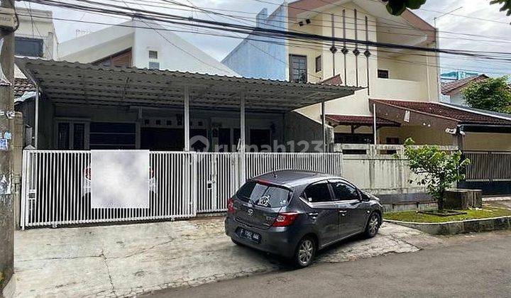  Rumah Semi Furnished Bagus Di Bogor Baru Dekat Tol 1