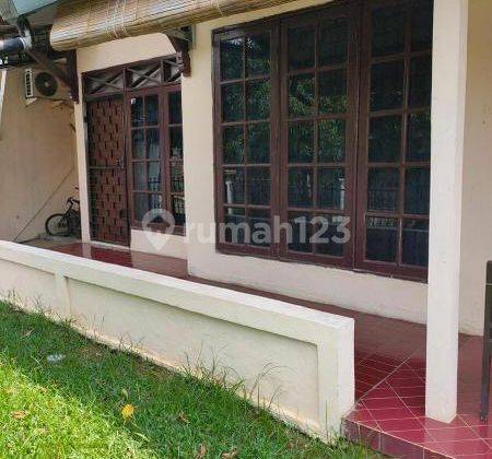  Rumah Hoek Unfurnished Bagus Dekat Unpak Cocok Buat Kos 1