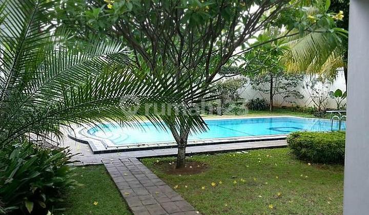 Rumah Di Mewah kolam renang harga covid jalan utama ampera raya 2