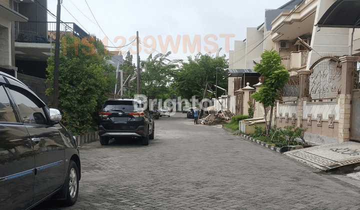 RUMAH WISMA MUKTI HADAP SELATAN STRATEGIS ROW JALAN 3 MOBIL 1