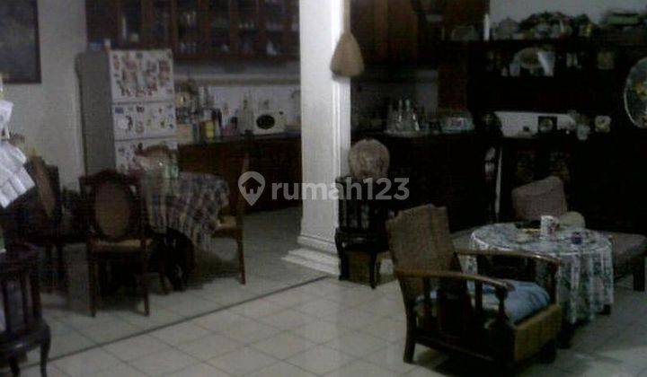 Rumah Heritage Bagus Model Kolonial Belanda Dekat Stasiun 2