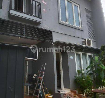 Rumah 2 Lantai Di Kawasan Premium Gelagah Cirendeu Akses Mudah 1