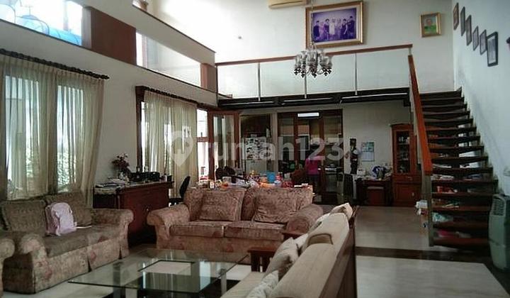 Cepat Rumah Megah Ada Kolam Renang di Lebak Bulus, Prime Area 2