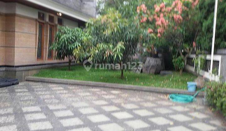 Rumah di tengah Kota Bandung kawasan elit Cipaganti 2