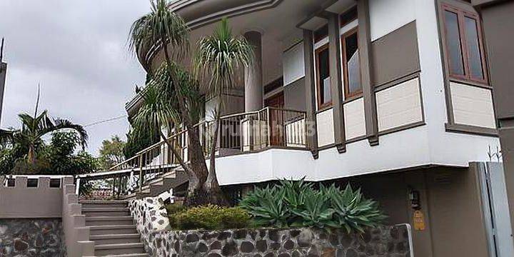 Jual Villa Di Kota Lembang Bandung 1