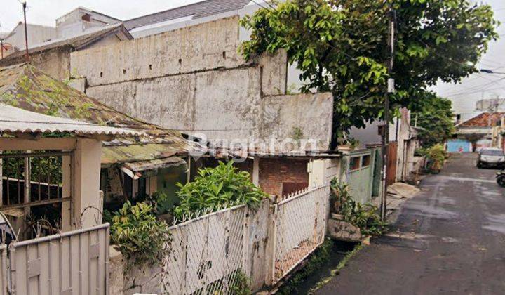 RUMAH TUA DI KRUKUT GAJAH MADA JAKARTA BARAT HITUNG TANAH 2