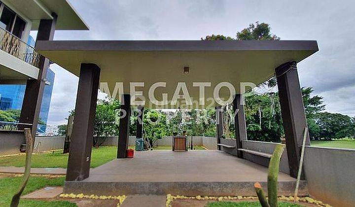 Rumah Mewah di Paramount Hill Golf Gading Serpong Exclusive Tepat di Sisi Lapangan Golf 2