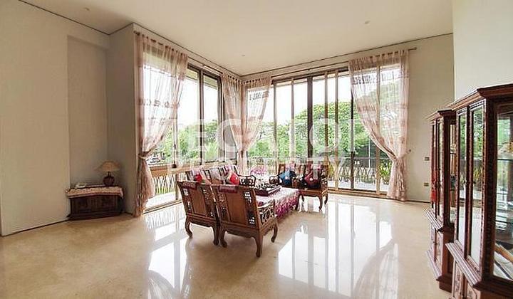 Rumah Mewah di Paramount Hill Golf Gading Serpong Exclusive Tepat di Sisi Lapangan Golf 2