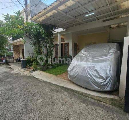 Rumah Sertifikat Hak Milik di Jati Padang, Jakarta Selatan 1