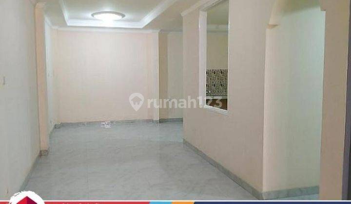 Rumah 2,5 Lantai Di Royal Residence Pulogebang Jakarta Timur 2