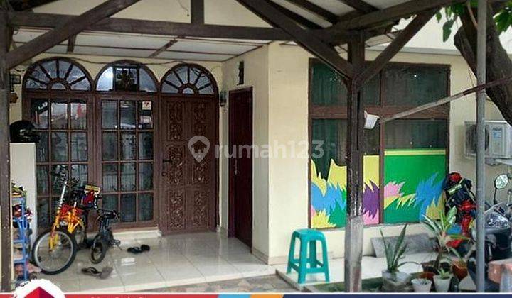 RUMAH DI PERUMAHAN MALAKA JAKARTA TIMUR 2