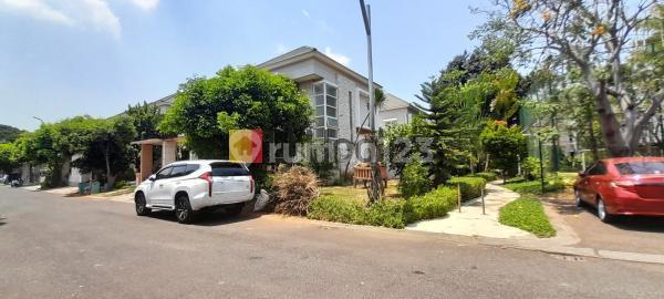 House in Palm Cluster Summarecon Bekasi 2