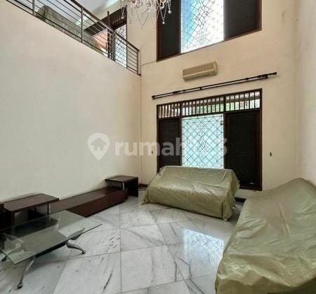 Delman Raya - Kebayoran Lama 2