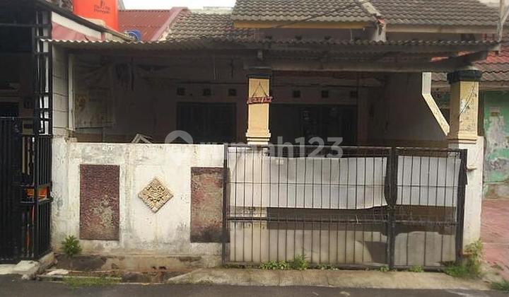 Fast Secondary House In Large Flood-Free Housing Estate In Mustika Jaya, Bekasi City