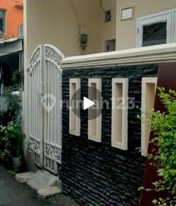 rumah murah 1,5 lantai akses motor balekambang dekat raya Condet Jak tim 1