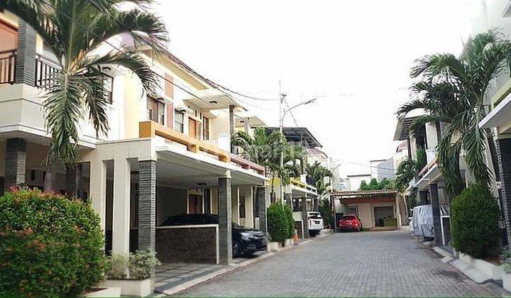 For Sale Rumah 2 Lantai Full Renovasi Dlm.komplek Condet Jaktim 1