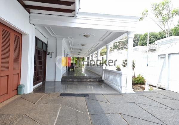 Tanah dan bangunan di jalan Perintis Kemerdekaan 1