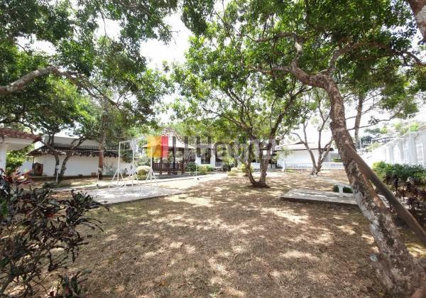 Tanah dan bangunan di jalan Perintis Kemerdekaan 2