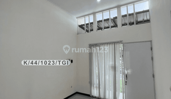 Rumah Semi Furnished Di Taman Kopo Indah 5 Bandung 1