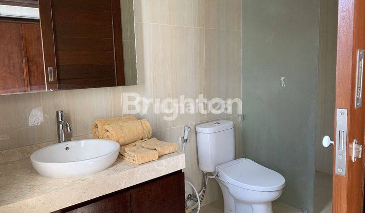 RUMAH 2 LANTAI FURNISHED DALAM CLUSTER AREA ROYAL GARDEN RESIDENCE  NUSA DUA 2