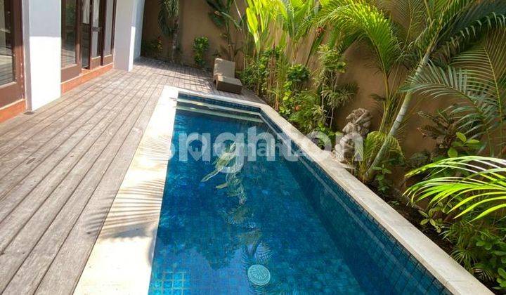 Rumah 2 Lantai Furnished Dengan Private Pool Dalam Cluster Area Royal Garden Residence Nusa Dua 1