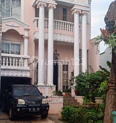 rumah diTaman Diponegoro JL. Gn. Pelangi Lippo Karawaci Tangerang 1