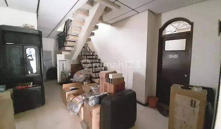 Rumah Dijual di Tanjung Duren Jakarta Barat 1