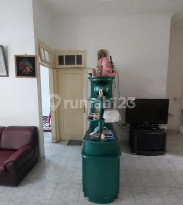 ruang keluarga rumah dijual di taman pabuaran