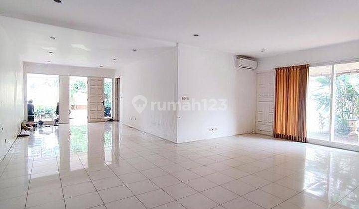 Nego Rumah Bagus Nyaman Kemang Jakarta Selatan SHM 2